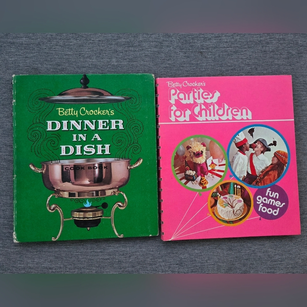 Betty Crocker 1965 Vintage Cookbook Set‎ Dinner in a Dish & Parties for Children